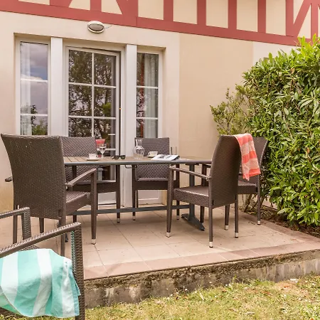 Lejlighedshotel Pierre & Premium & 4*