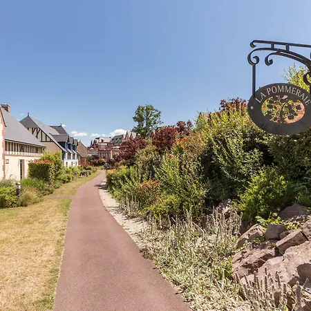 Pierre & Premium & 4*