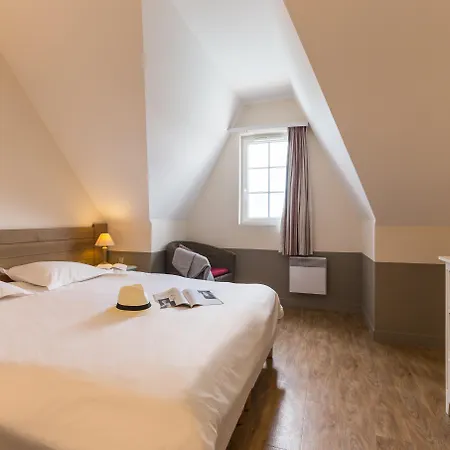 ピエール ＆ バカンス プレミアム レジデンス ＆ スパ ホールゲート ウルガット