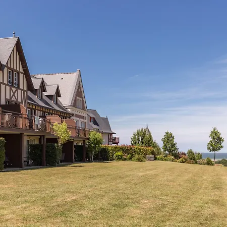 Pierre & Premium & Апарт-отель Ульгат