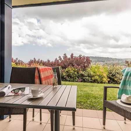 Pierre & Premium & 4*