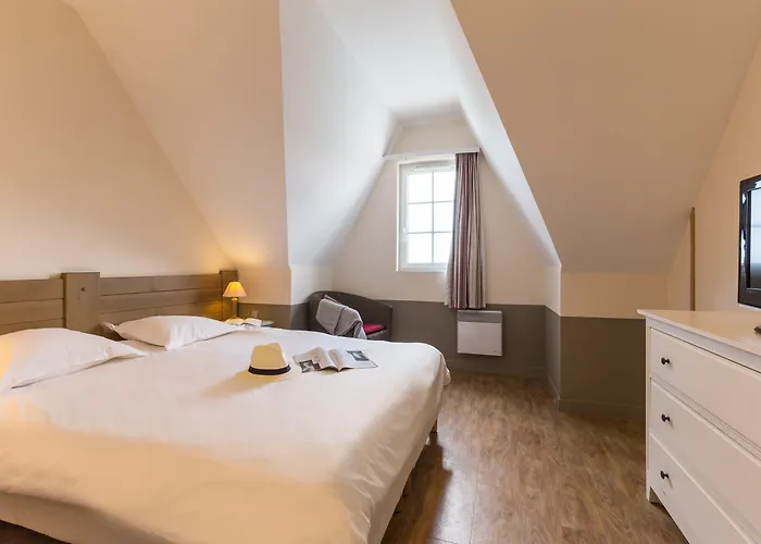 ピエール ＆ バカンス プレミアム レジデンス ＆ スパ ホールゲート ウルガット