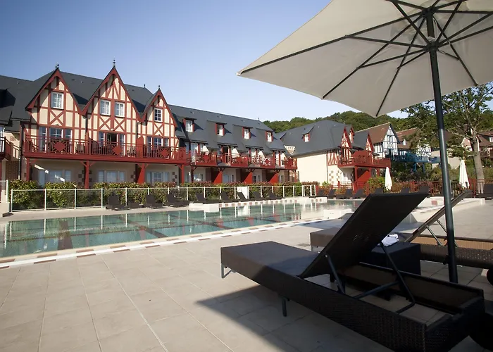 Апарт-отель Pierre & Premium &