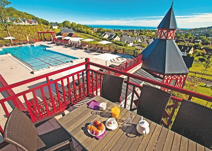 Апарт-отель Pierre & Premium &