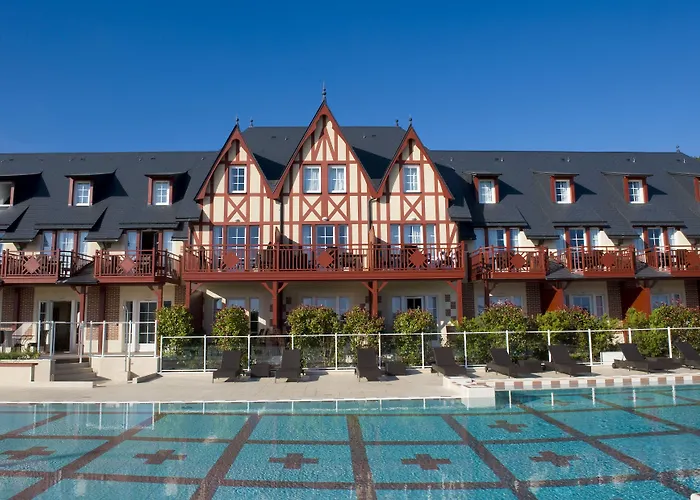 ピエール ＆ バカンス プレミアム レジデンス ＆ スパ ホールゲート 4*