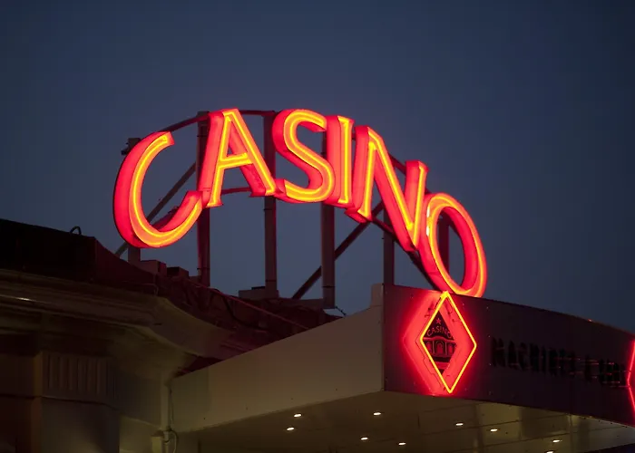 ピエール ＆ バカンス プレミアム レジデンス ＆ スパ ホールゲート 4*