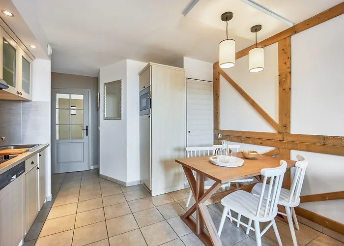 ピエール ＆ バカンス プレミアム レジデンス ＆ スパ ホールゲート ウルガット